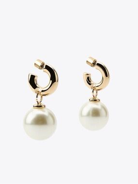 NWT. Zara Golden/White Hoop Earrings with Pearls.